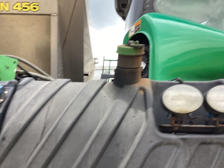 2020-john-deere-r4045-image-63