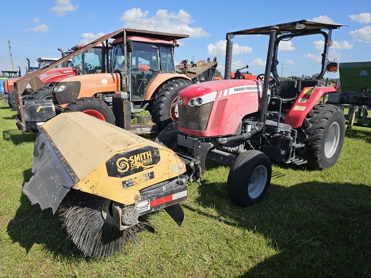 massey-ferguson-4607m-image-1