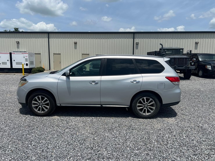 nissan-pathfinder-image-8