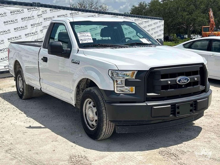 2017-ford-f150-image-2