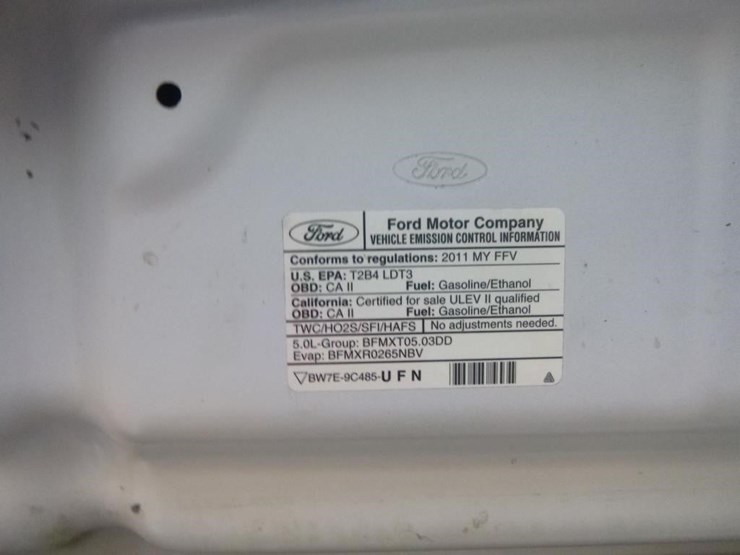 2011-ford-f150-image-30