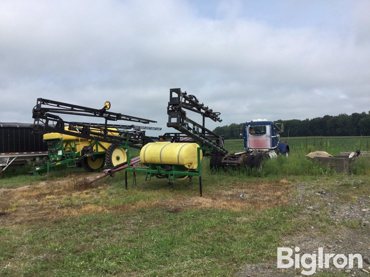2013-sprayer-specialties-3pt500-4505800-sprayer-w/-90'-booms-image-1