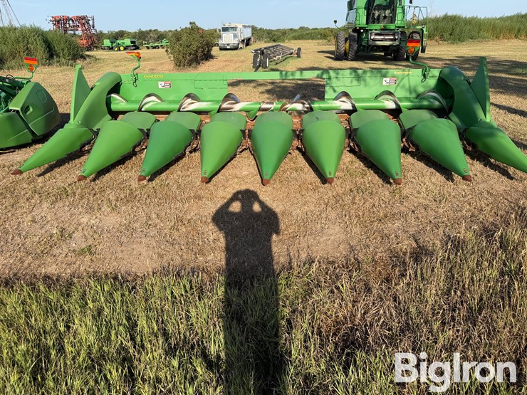 john-deere-608c-image-2