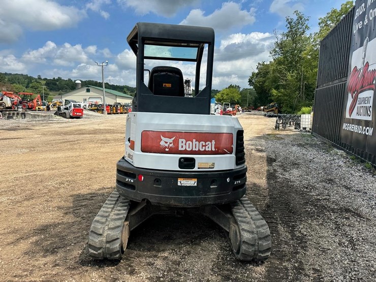 2016-bobcat-e35-image-5