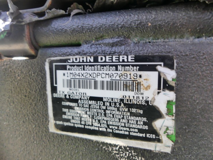 2012-john-deere-tx-4x2-image-12