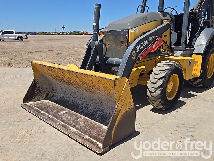 2019-deere-310sl-image-13