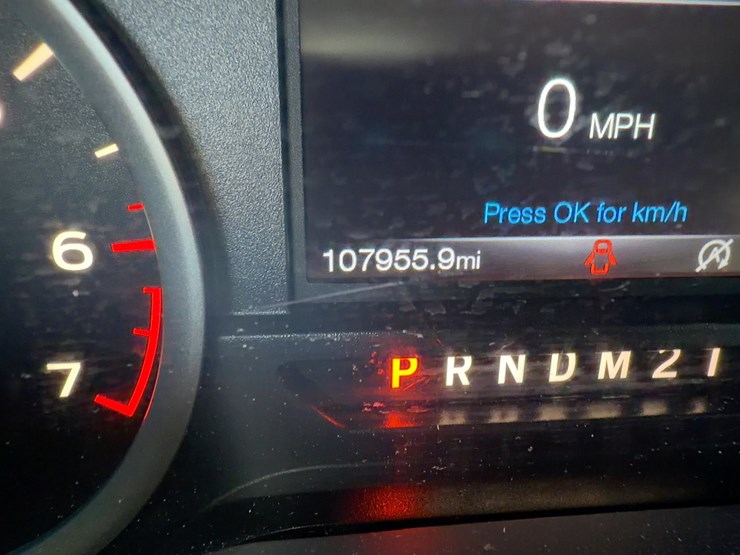 2015-ford-f150-xlt-image-21