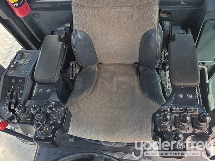 2012-deere-670gp-image-69