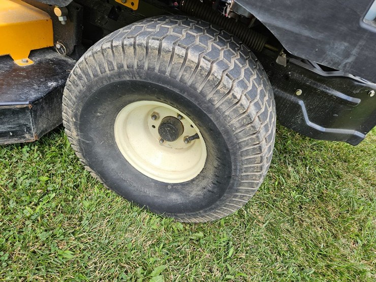 #6878-•-cub-cadet-z-force-sz-zero-turn-mower-image-25
