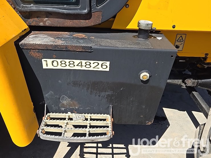 2018-jcb-930-image-26