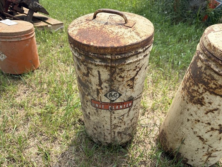 allis-chalmers-unit-planter-seed-boxes-(4)-image-4