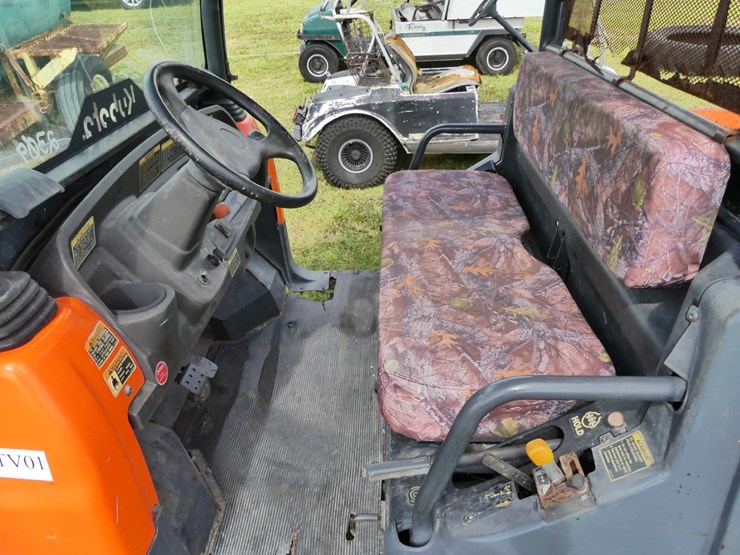 kubota-rtv900-image-9