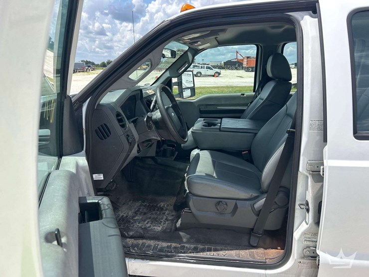 2015-ford-f350-image-12