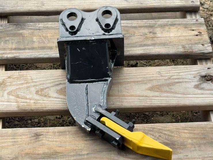 mini-excavator-ripper-tooth-attachment-image-1