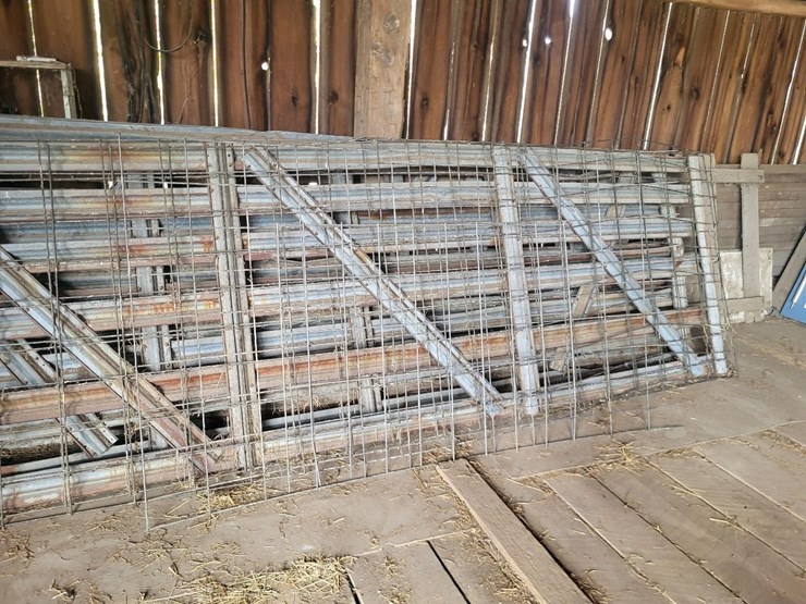 (4)-livestock-gates,-(2)-livestock-panels,-and-(1)-roll-of-woven-wire-fence-image-6