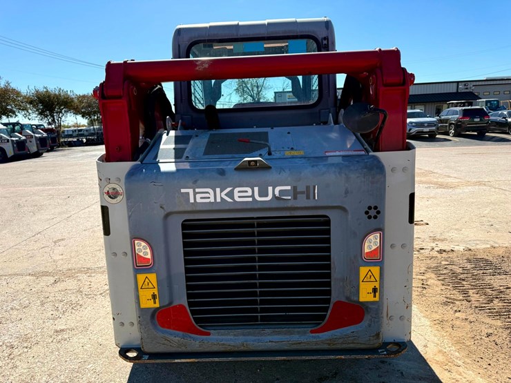2021-takeuchi-tl10v2-image-3