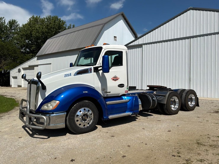 2018-kenworth-t680-image-1