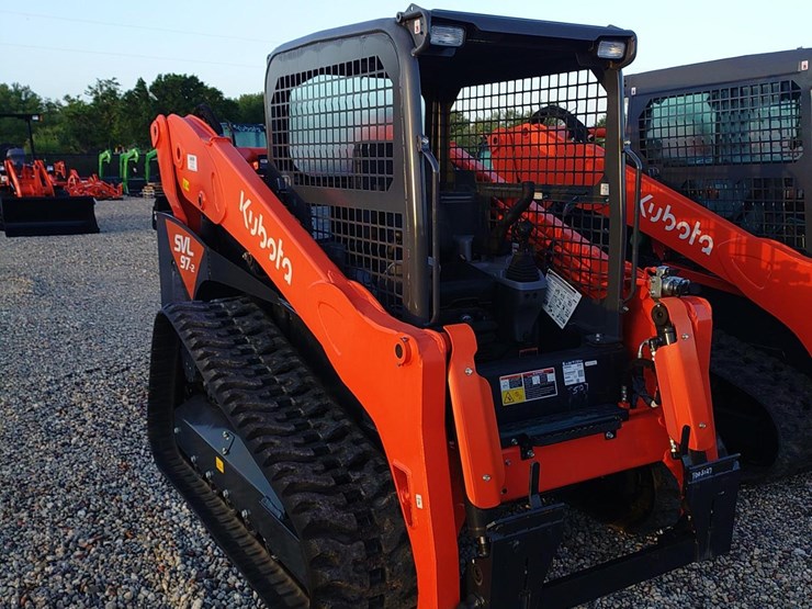 2024-kubota-svl97-2-image-7