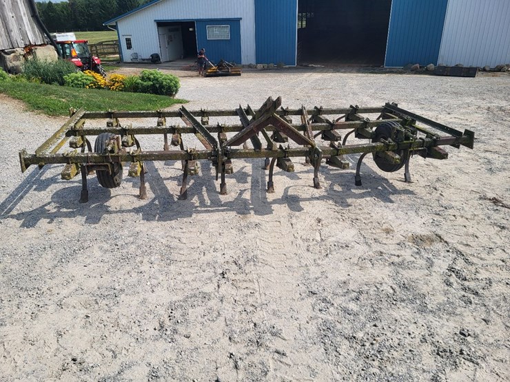 12'--3pt-hitch-field-cultivator-image-2