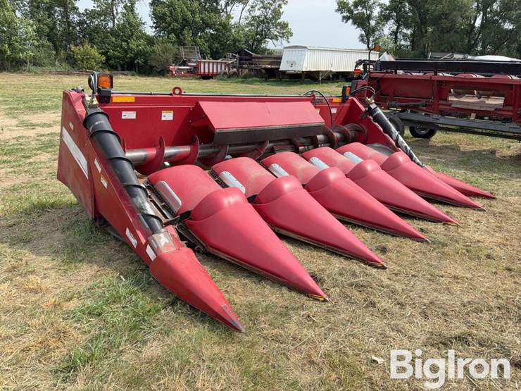 2008-case-ih-2606-image-3
