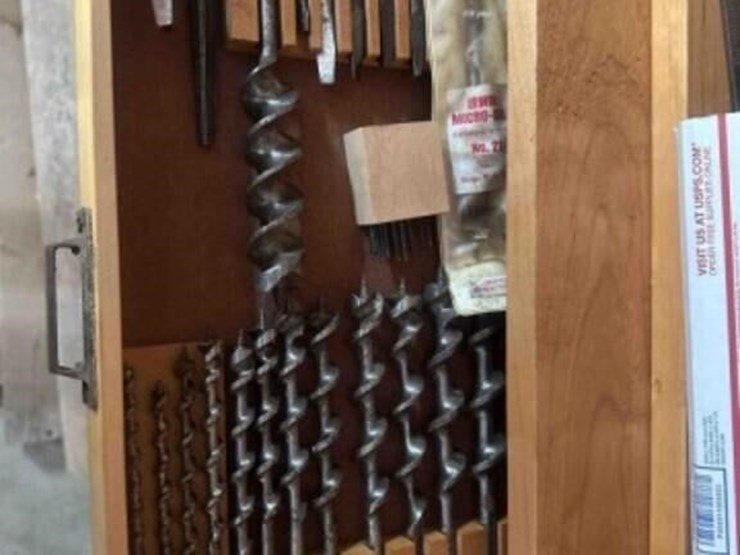custom-made-wood-&-tool-cabinet-image-6