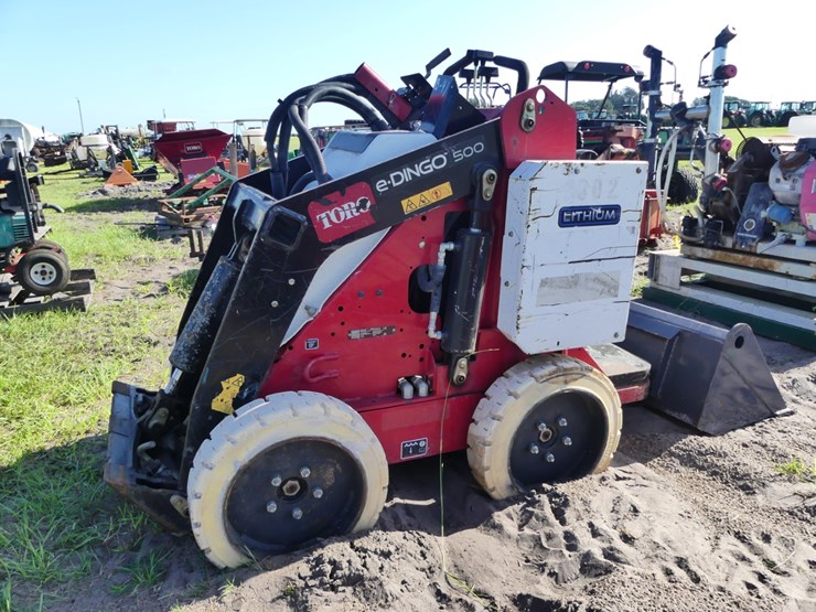 toro-e-dingo-500-image-1