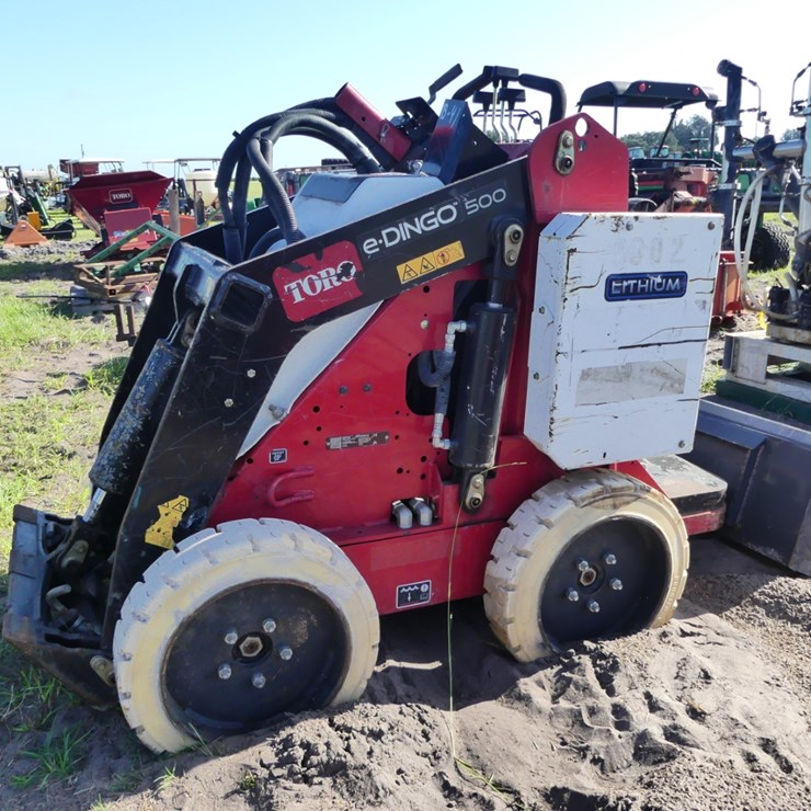TORO E-DINGO 500