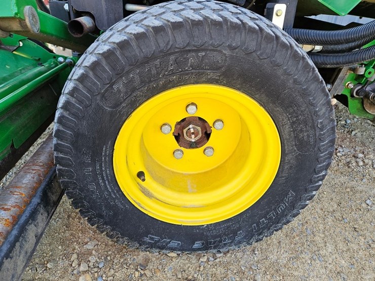 2015-john-deere-2653b-image-13