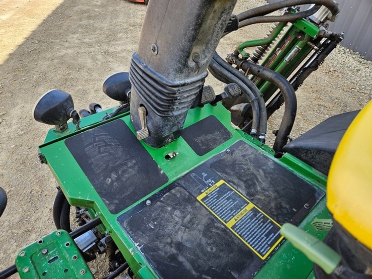 john-deere-7500-image-21