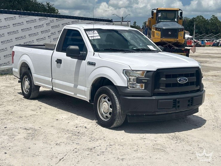 2017-ford-f150-image-2