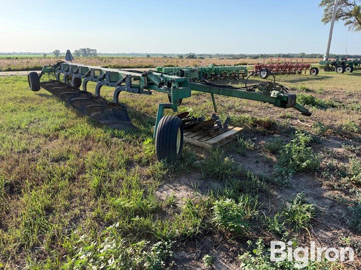 john-deere-2800-image-3