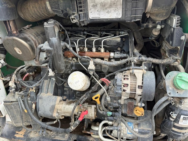 2018-bobcat-t550-image-15