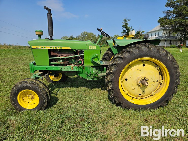 1965-john-deere-2010-image-8