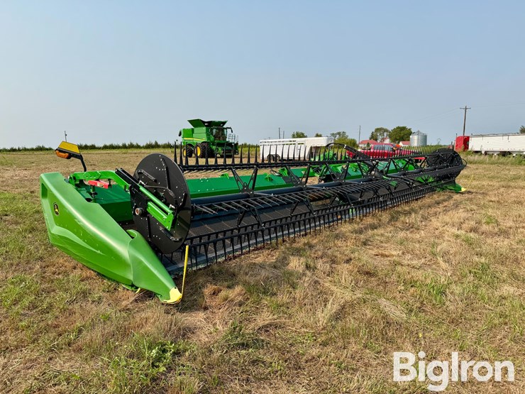 2024-john-deere-hd40f-image-3