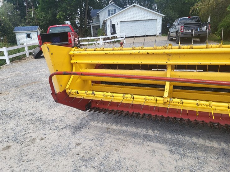 new-holland-472-image-11