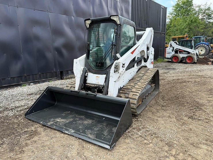 2020-bobcat-t770-image-8