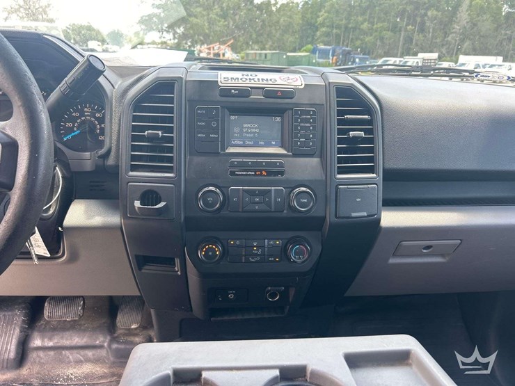 2017-ford-f150-image-14