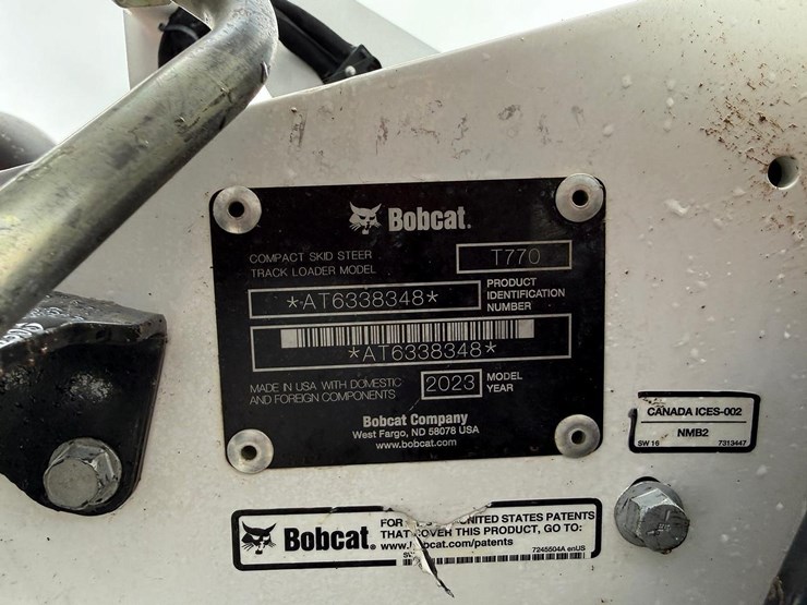 2023-bobcat-t770-image-29