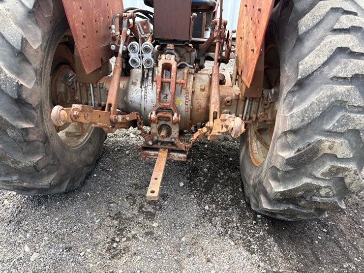 massey-ferguson-255-image-8