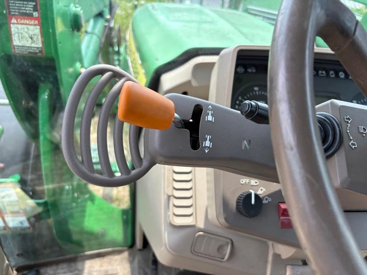 john-deere-6430-image-27