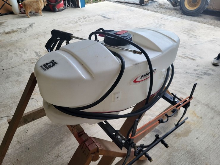fimco-electric-sprayer-w/poly-tank,-spray-wand,-and-nozzles-image-7