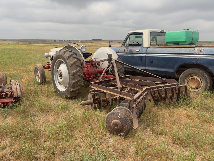 ford-8n-image-14