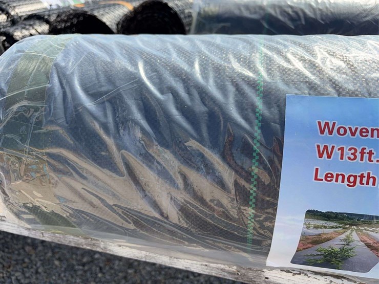 woven-landscape-fabric-13ft-x-300ft-roll-image-3