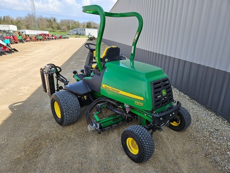 john-deere-7500-image-3
