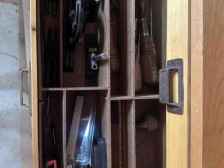 custom-made-wood-&-tool-cabinet-image-7