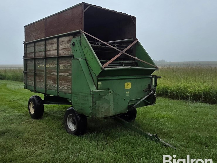john-deere-112-image-3