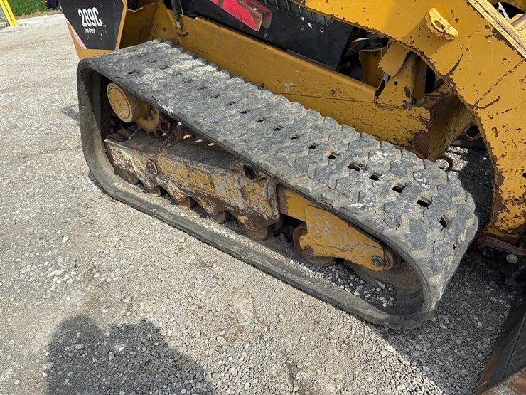 2011-caterpillar-289c-image-13