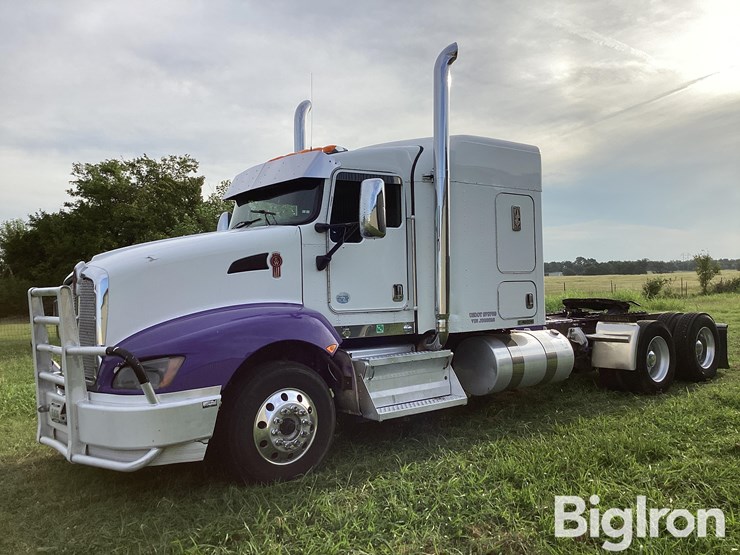 2014-kenworth-t660-image-1