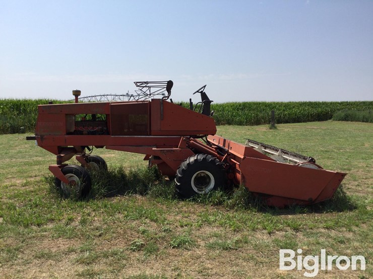 hesston-6600-image-4