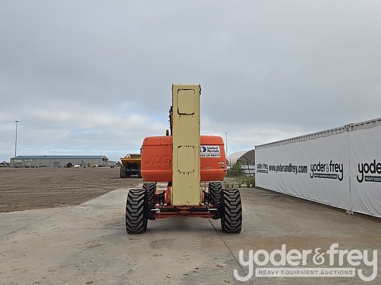 2016-jlg-800aj-image-4